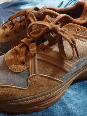 Coach Mens Brown Suede and Taupe Casual Sneakers